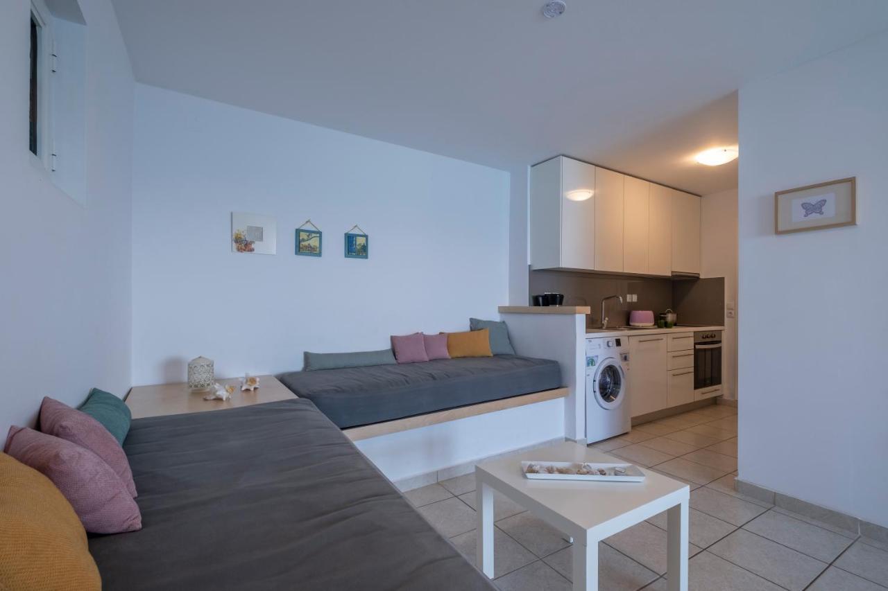 Meli Apartments & Villas Kiveri Ngoại thất bức ảnh
