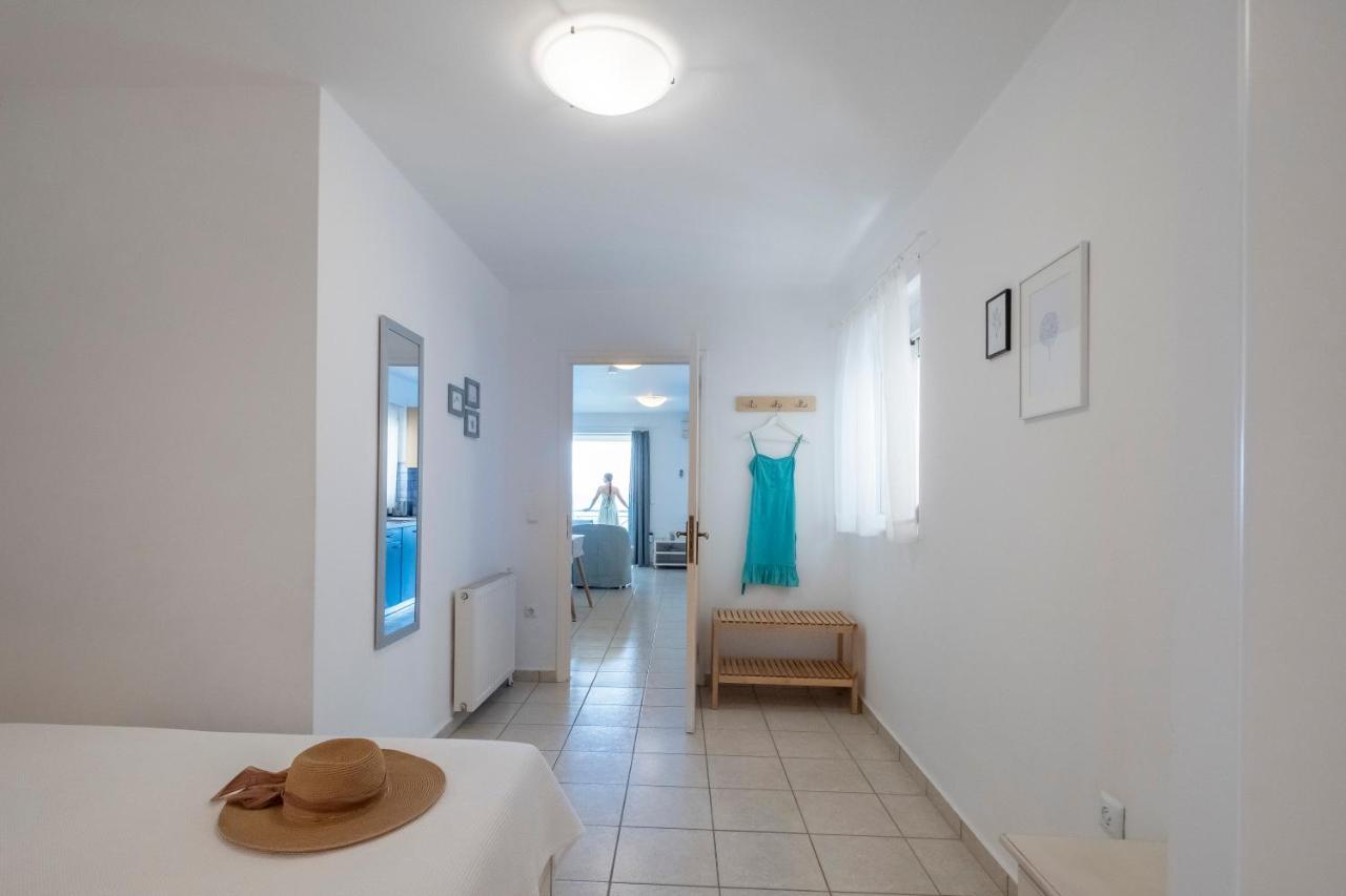 Meli Apartments & Villas Kiveri Ngoại thất bức ảnh