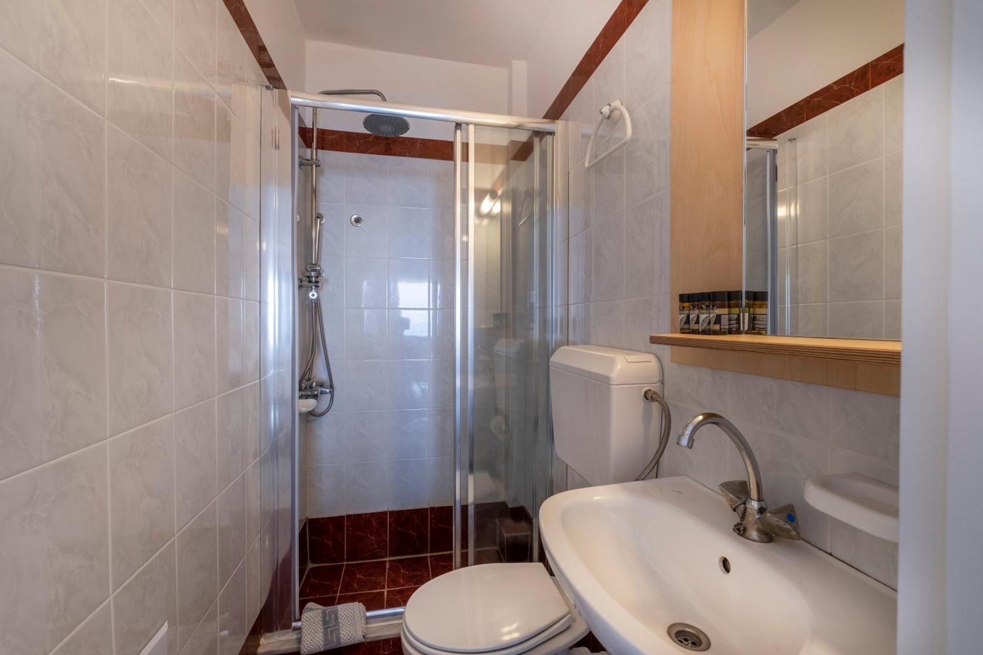 Meli Apartments & Villas Kiveri Ngoại thất bức ảnh